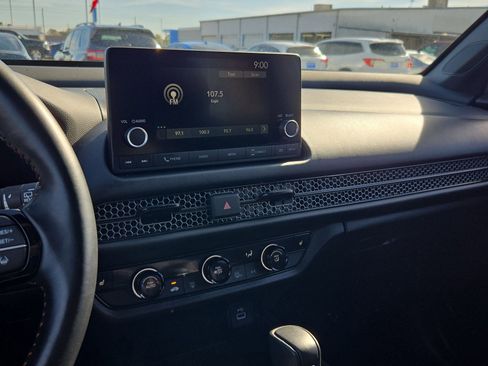 Certified 2025 Honda HR-V Sport image 22