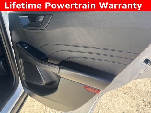 Used 2025 Ford Escape Active image 19