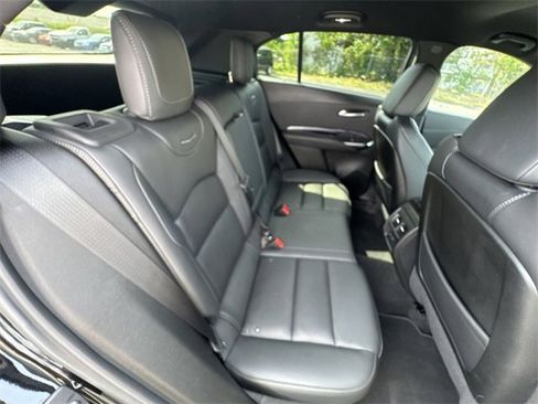 Used 2023 Cadillac XT4 Luxury image 27