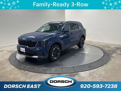 New 2025 Kia Sorento S