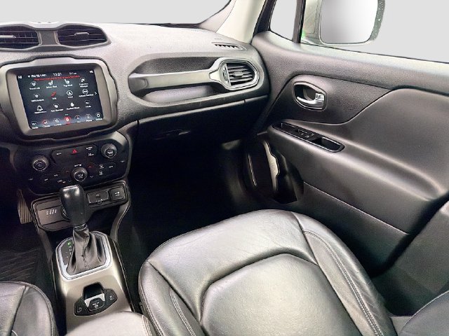 Used 2021 Jeep Renegade Limited AWD/4WD image 27