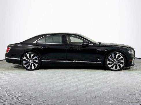 Certified 2024 Bentley Flying Spur Azure image 5