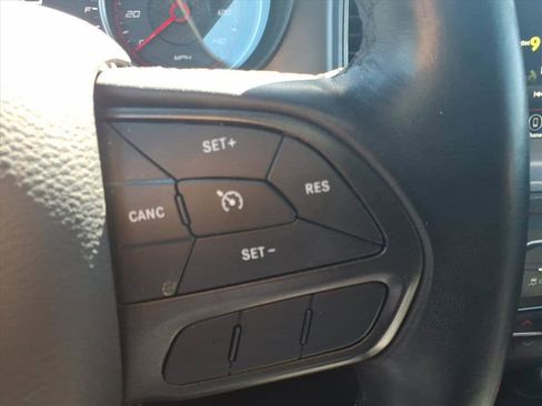 Used 2023 Dodge Charger SXT image 29