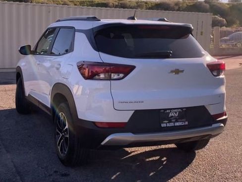 New 2026 Chevrolet TrailBlazer LT FWD image 7