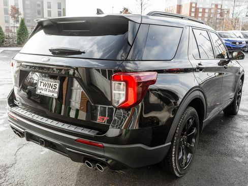 Used 2022 Ford Explorer ST w/ ST Street Pack image 51
