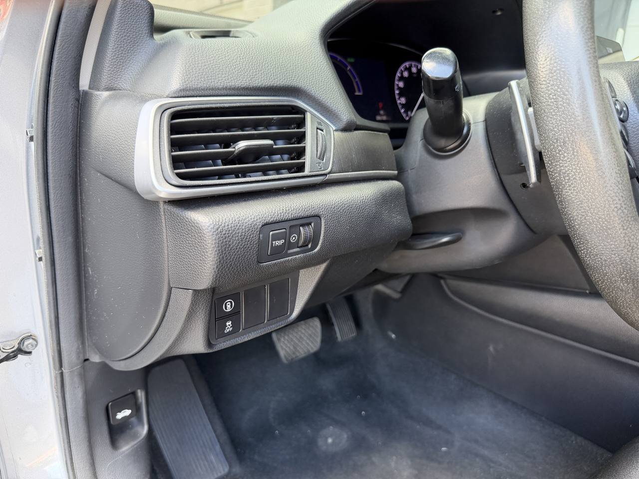 Used 2020 Honda Accord Hybrid image 18
