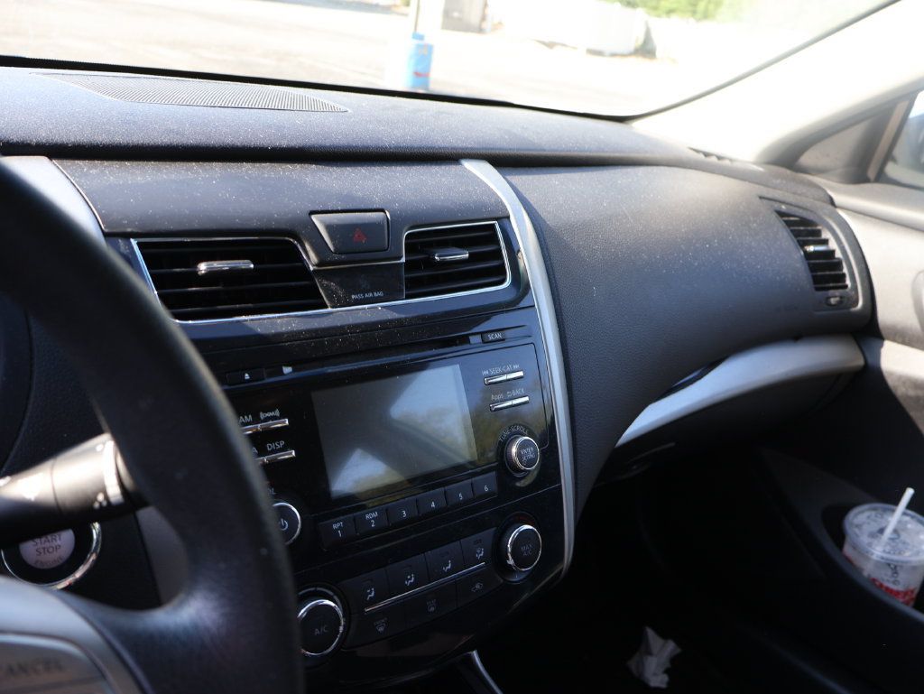 Used 2015 Nissan Altima 2.5 S w/ Power Driver Seat Package FWD image 15