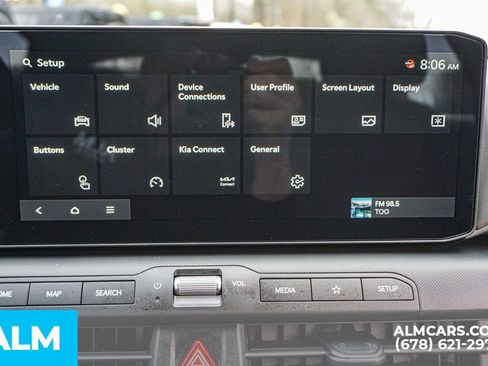 Used 2025 Kia K4 LXS image 34