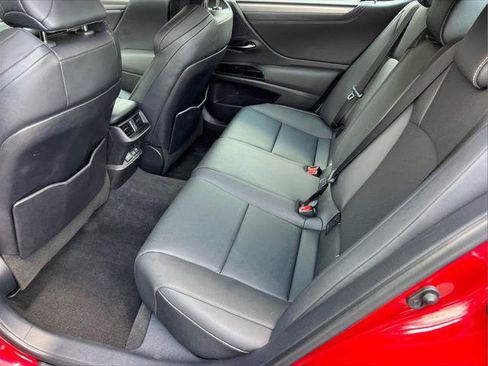 Certified 2024 Lexus ES 350 F Sport w/ Accessory Package (Z2) FWD image 17
