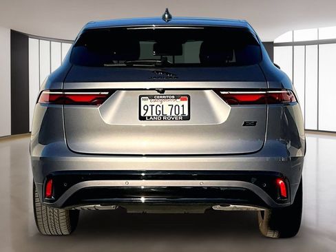 Used 2026 Jaguar F-PACE R-Dynamic S AWD/4WD image 5
