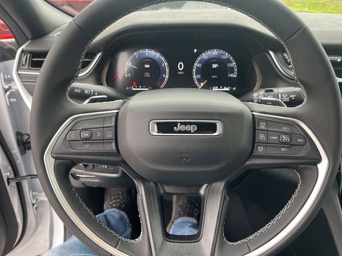 New 2025 Jeep Grand Cherokee Laredo X image 20