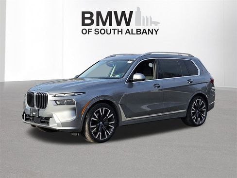 Certified 2023 BMW X7 xDrive40i w/ Premium Package image 8
