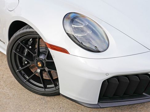Used 2025 Porsche 911 Carrera GTS RWD image 63