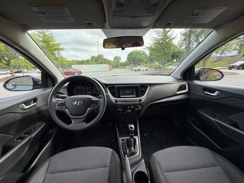 Used 2019 Hyundai Accent SE FWD image 15