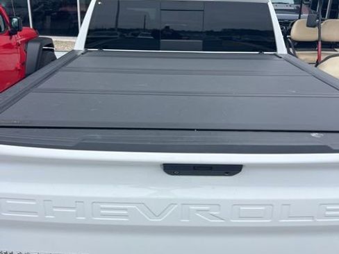 Used 2019 Chevrolet Silverado 1500 LTZ w/ Technology Package image 8