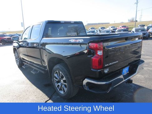 Used 2022 Chevrolet Silverado 1500 LT image 3