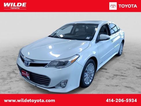 Used 2015 Toyota Avalon XLE Touring FWD image 1