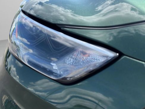 Used 2023 Toyota Highlander XLE FWD image 9