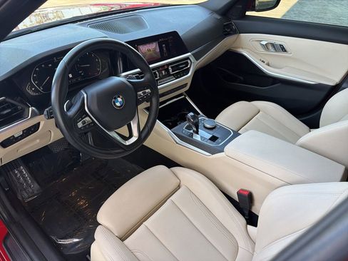 Used 2021 BMW 330i Sedan w/ Convenience Package RWD image 8