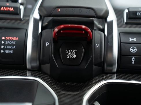 Used 2024 Lamborghini Urus S AWD/4WD image 23