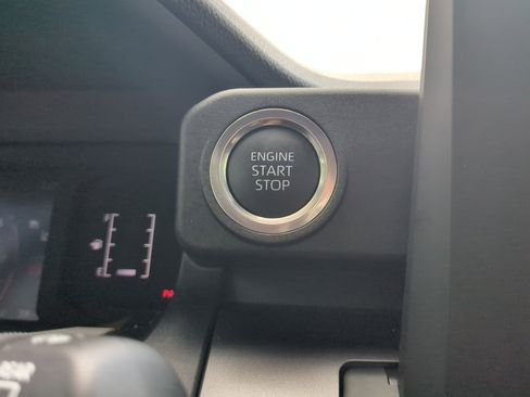 Used 2026 Toyota 4Runner SR5 RWD image 25