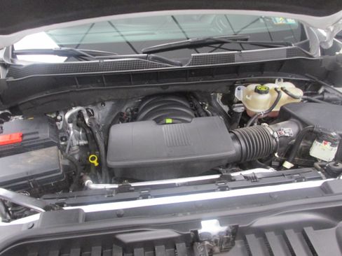 Used 2023 Chevrolet Silverado 1500 RST w/ Z71 Off-Road Package AWD/4WD image 39