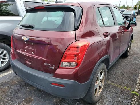 Used 2016 Chevrolet Trax LS AWD/4WD image 3