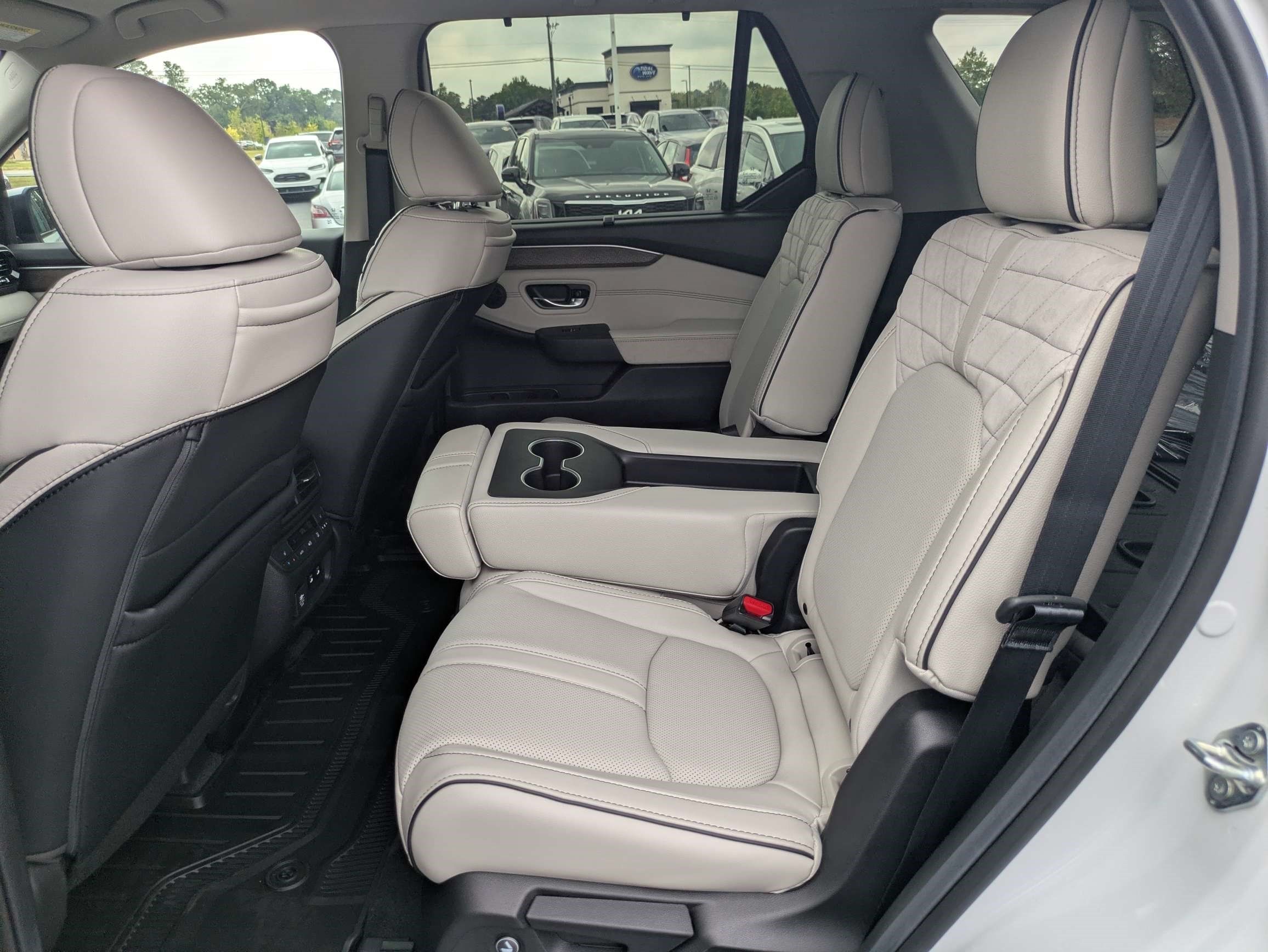 New 2026 Honda Pilot Elite image 21