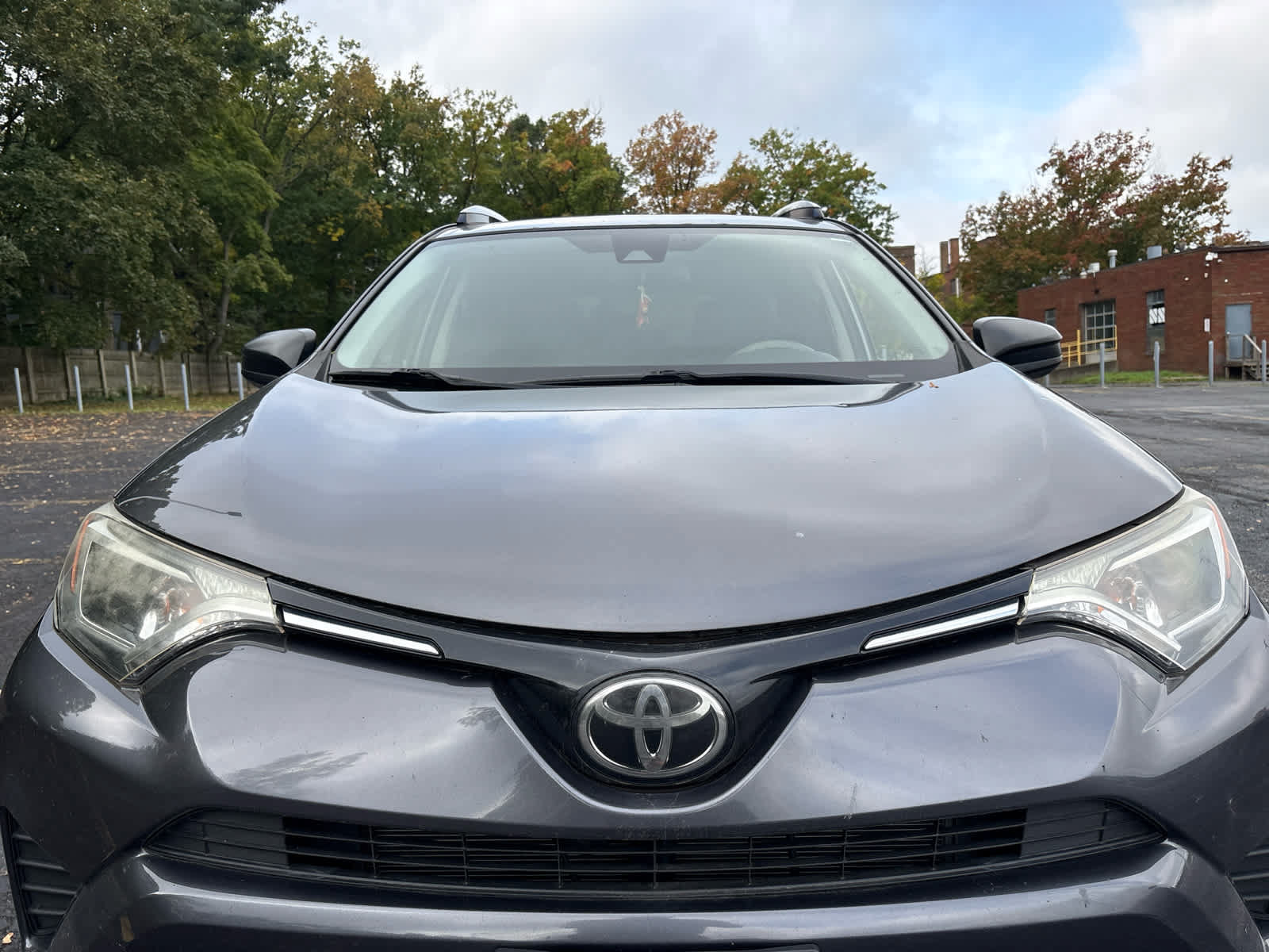 Used 2017 Toyota RAV4 LE AWD/4WD image 17