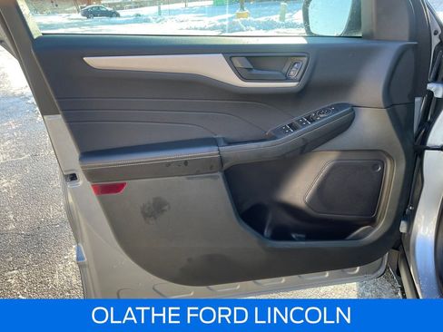 Used 2022 Ford Escape SE w/ Convenience Package image 21