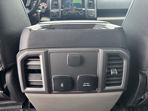 Used 2017 Ford F150 XLT w/ Equipment Group 302A Luxury image 21