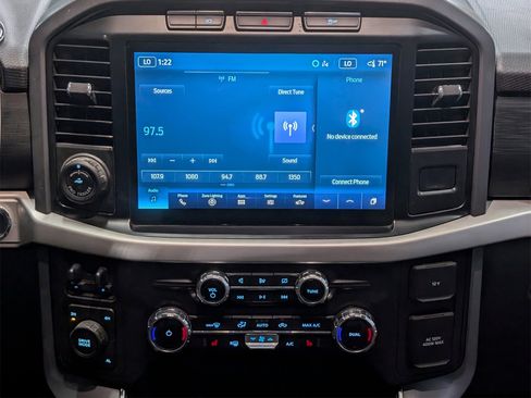 Used 2022 Ford F150 XLT w/ Equipment Group 302A High image 16