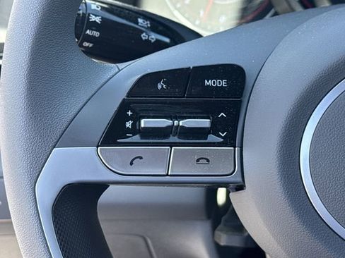 Certified 2023 Hyundai Elantra SEL FWD image 24