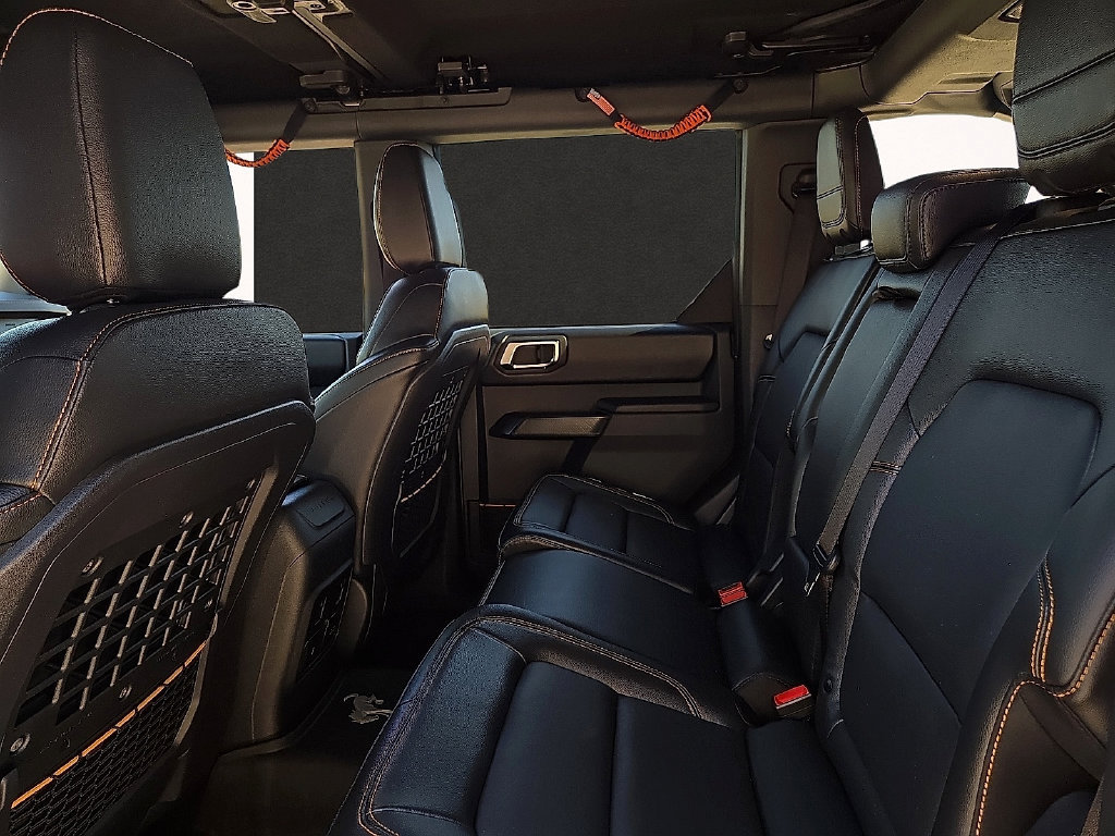 Used 2024 Ford Bronco Badlands AWD/4WD image 9