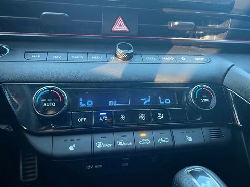 Certified 2025 Hyundai Elantra N image 21