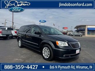 Used 2016 Chrysler Town & Country Touring video 1