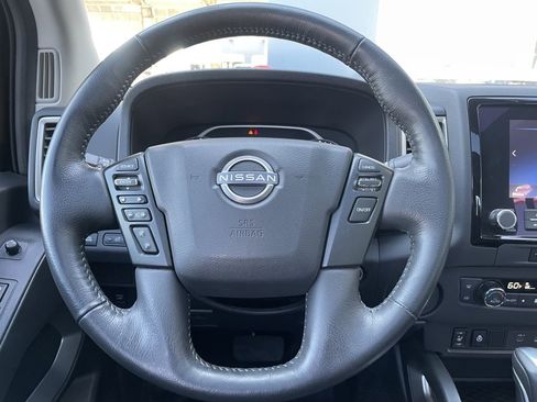 Certified 2024 Nissan Frontier SL image 14