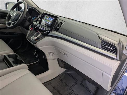 Used 2023 Honda Odyssey EX-L image 22