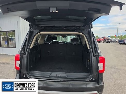 Used 2023 Ford Expedition Max XLT AWD/4WD image 8