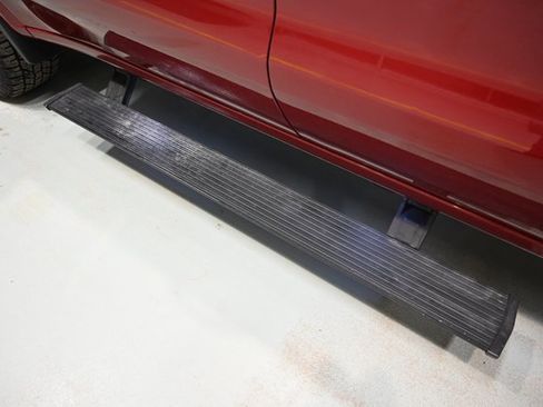 Used 2019 Chevrolet Silverado 1500 LTZ image 28