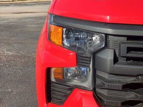 Used 2026 Chevrolet Silverado 1500 Custom w/ Turbomax Blackout Package image 10