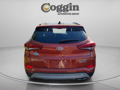 Used 2017 Hyundai Tucson Limited w/ Limited Ultimate Package 03 FWD image 3