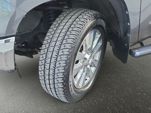Used 2014 Toyota Tundra SR5 AWD/4WD image 31