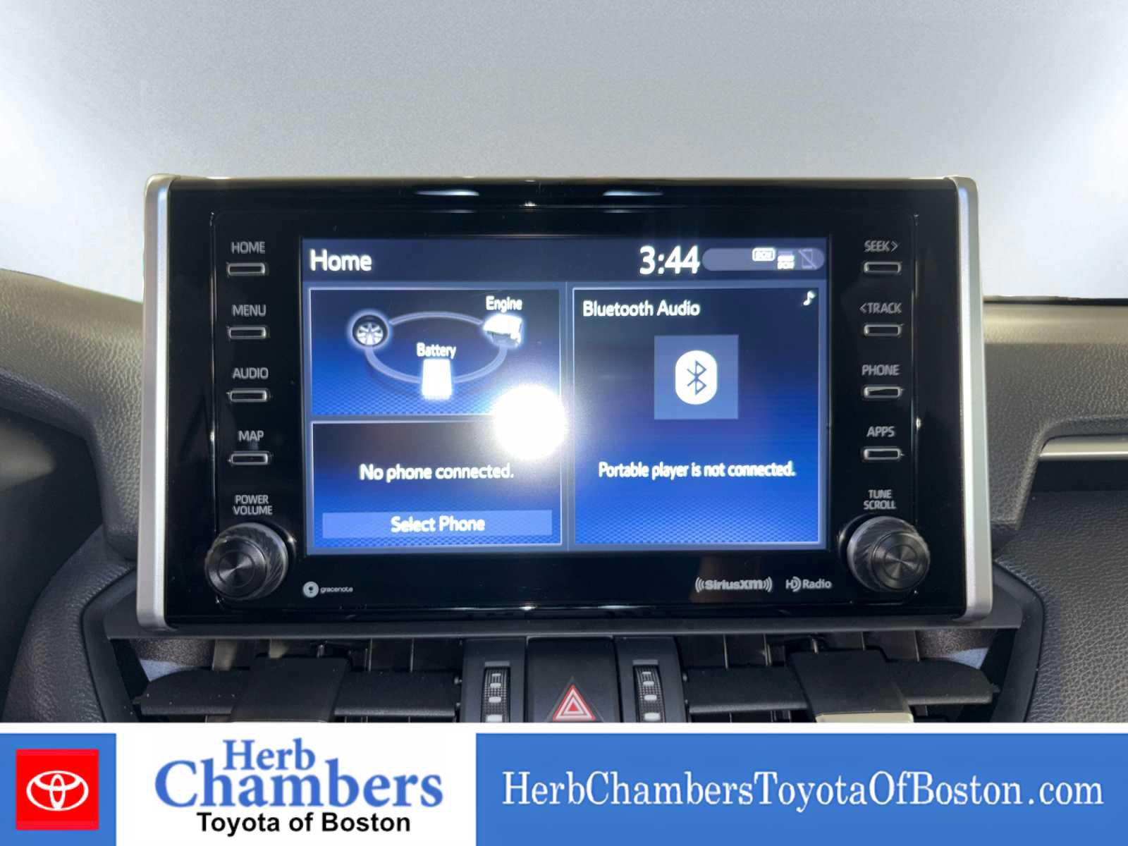 Used 2020 Toyota RAV4 XSE w/ All Weather Liner Package AWD/4WD image 13