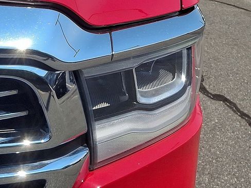 Used 2022 RAM 1500 Laramie image 9