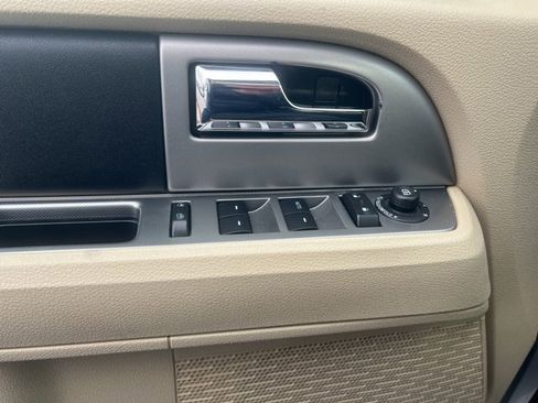Used 2017 Ford Expedition EL Limited w/ Equipment Group 301A image 12