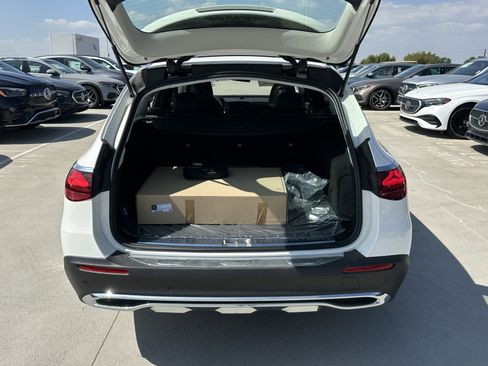 New 2025 Mercedes-Benz E 450 4MATIC All-Terrain Wagon image 10