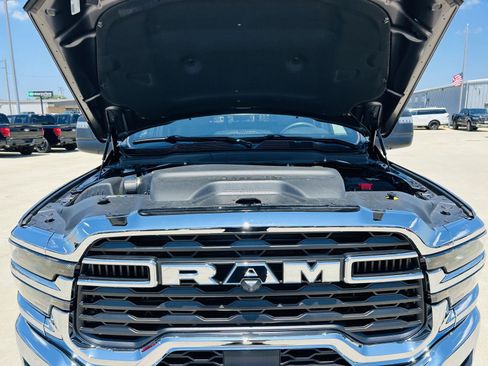 Used 2026 RAM 2500 Tradesman AWD/4WD image 43