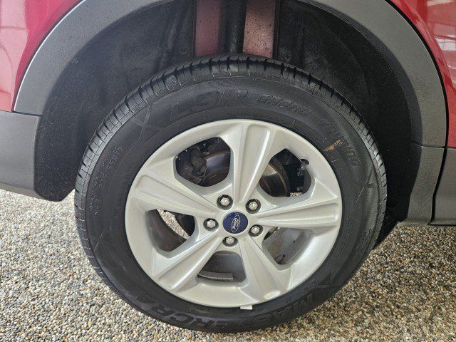 Used 2014 Ford Escape SE w/ Equipment Group 201A AWD/4WD image 33
