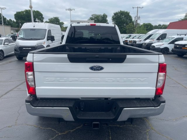 Used 2022 Ford F350 XLT AWD/4WD image 7
